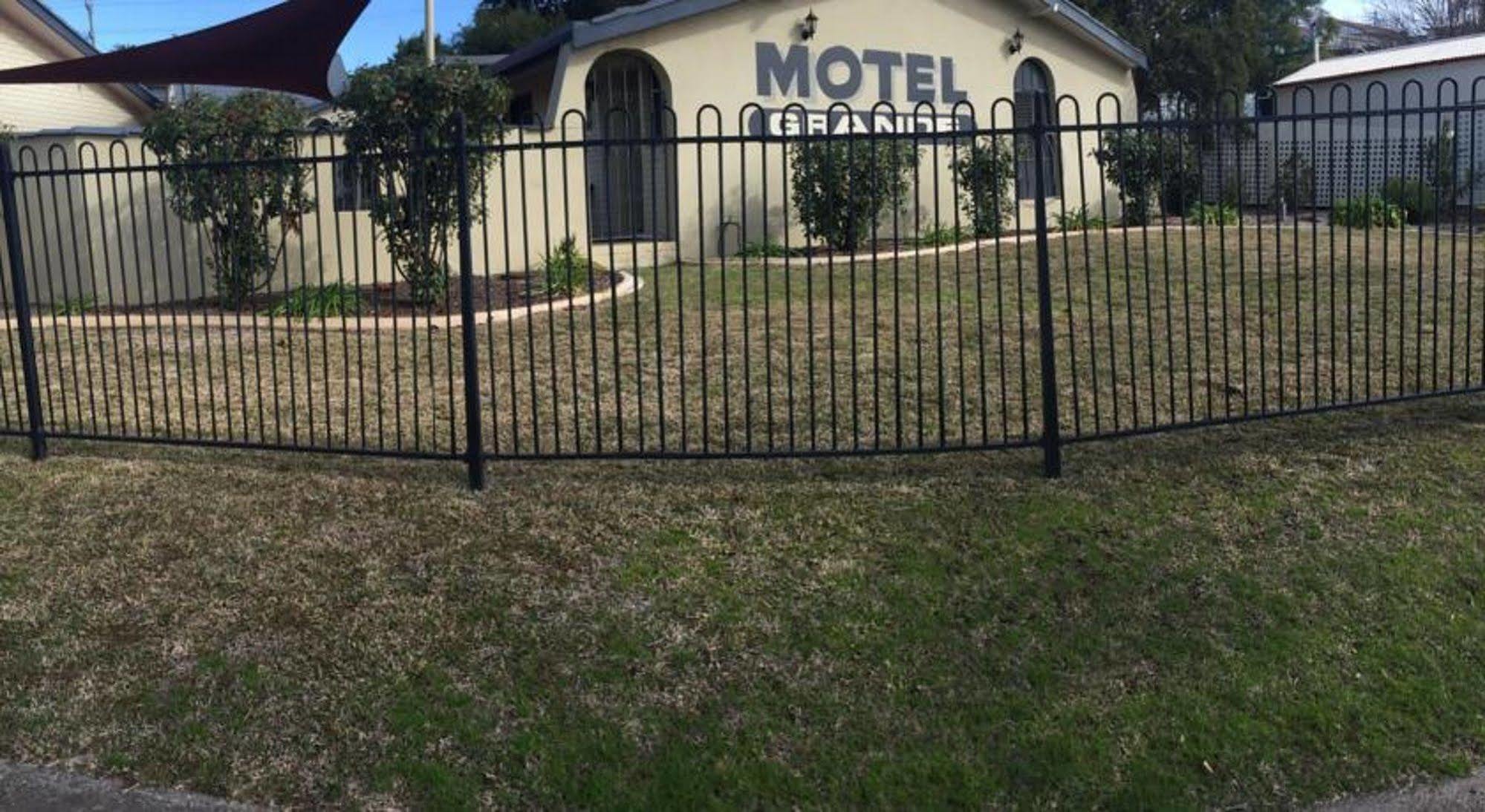Motel Grande Τάμγουορθ Εξωτερικό φωτογραφία